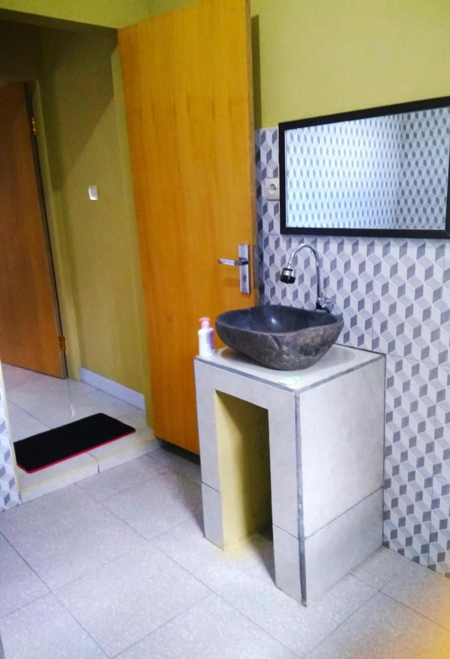 Three V Homestay Kuta  Luaran gambar